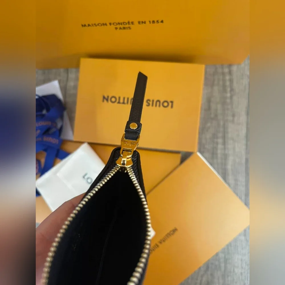 Louis Vuitton Key Pouch - Picture 10 of 11